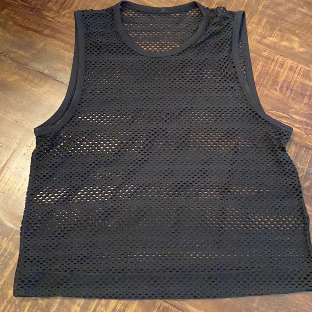 Lululemon mesh tank